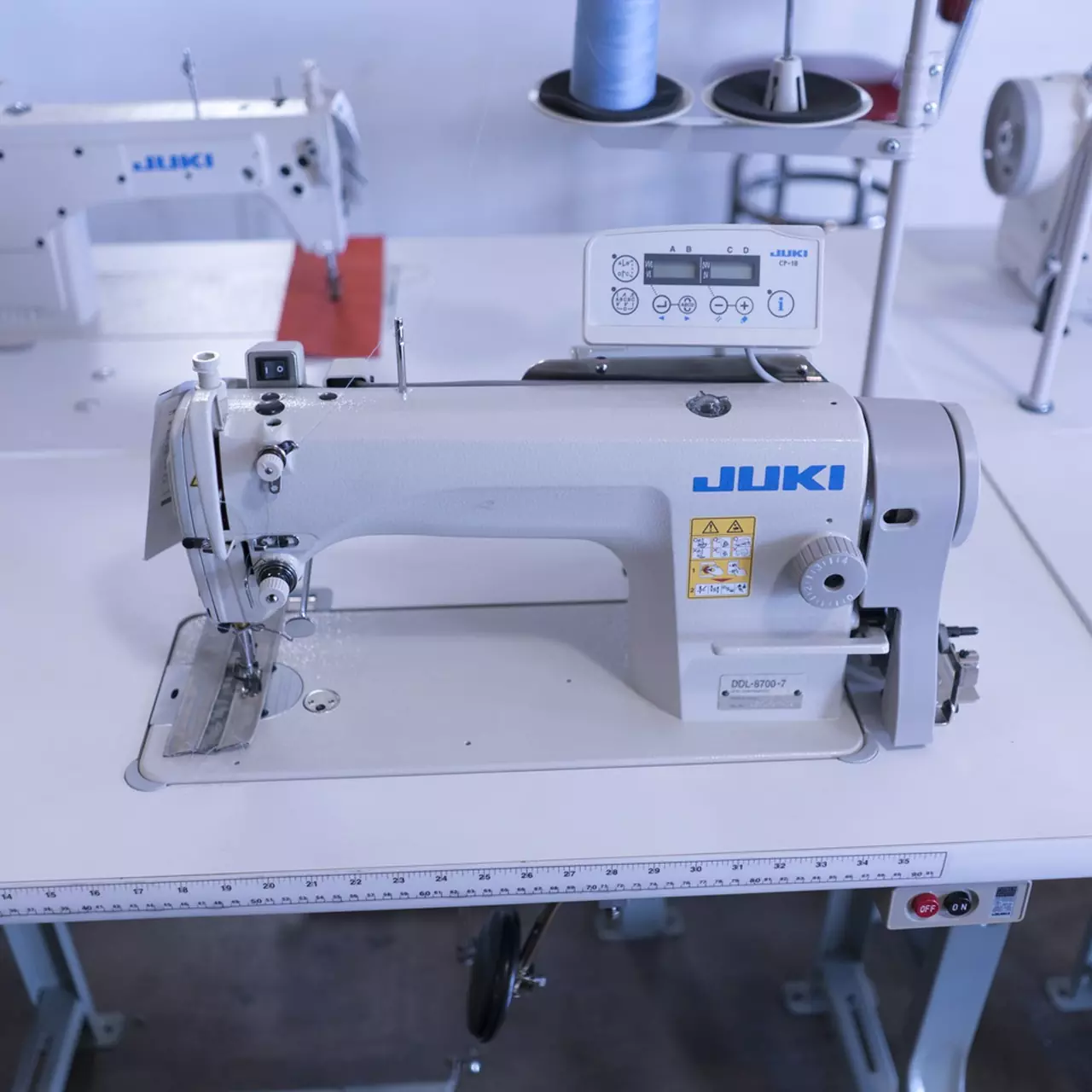 JUKI | DDL 8700-7 Single Needle Drop Feed Automatic Industrial Sewing  Machine With Table and Servo Motor